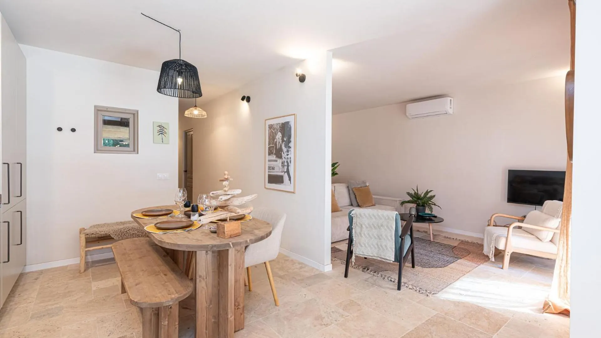 Banda Del Mar Suites By Solaga Holiday Homes Málaga Apartment